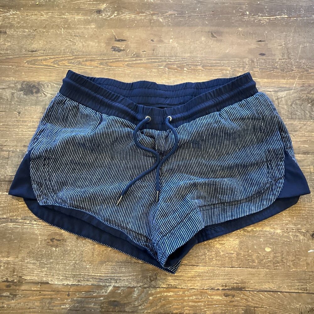 Athleta Women's Size 6 Beachside Bali Linen Navy Striped Shorts 4 pockets